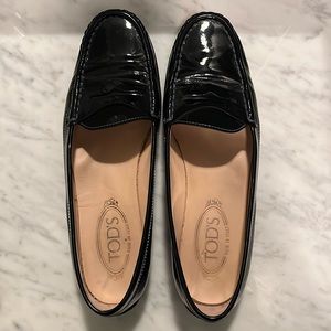 Tod’s Gommino Patent Leather Driving Shoes 9